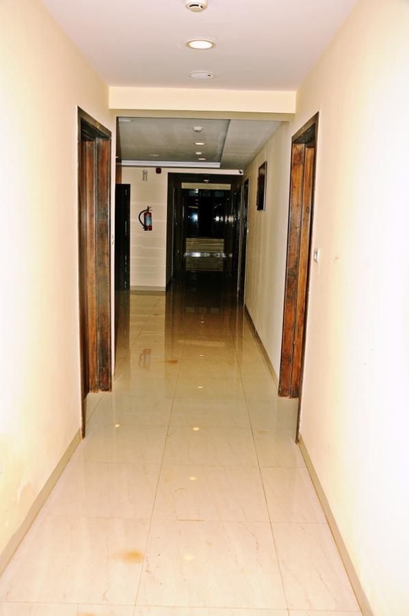 קולורו Hotel Mookambika Palace מראה חיצוני תמונה