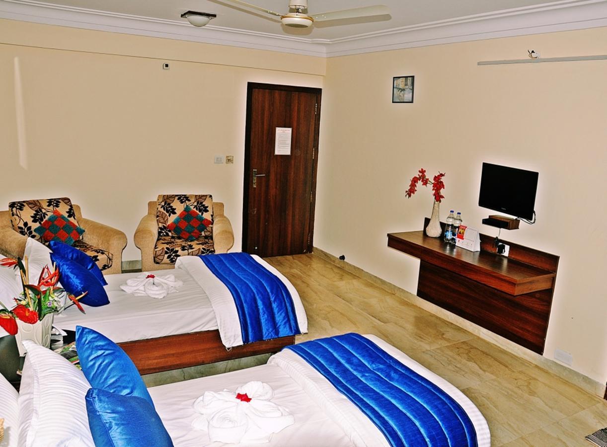 קולורו Hotel Mookambika Palace מראה חיצוני תמונה